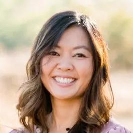 Kimberly Tsai Cawkwell Headshot